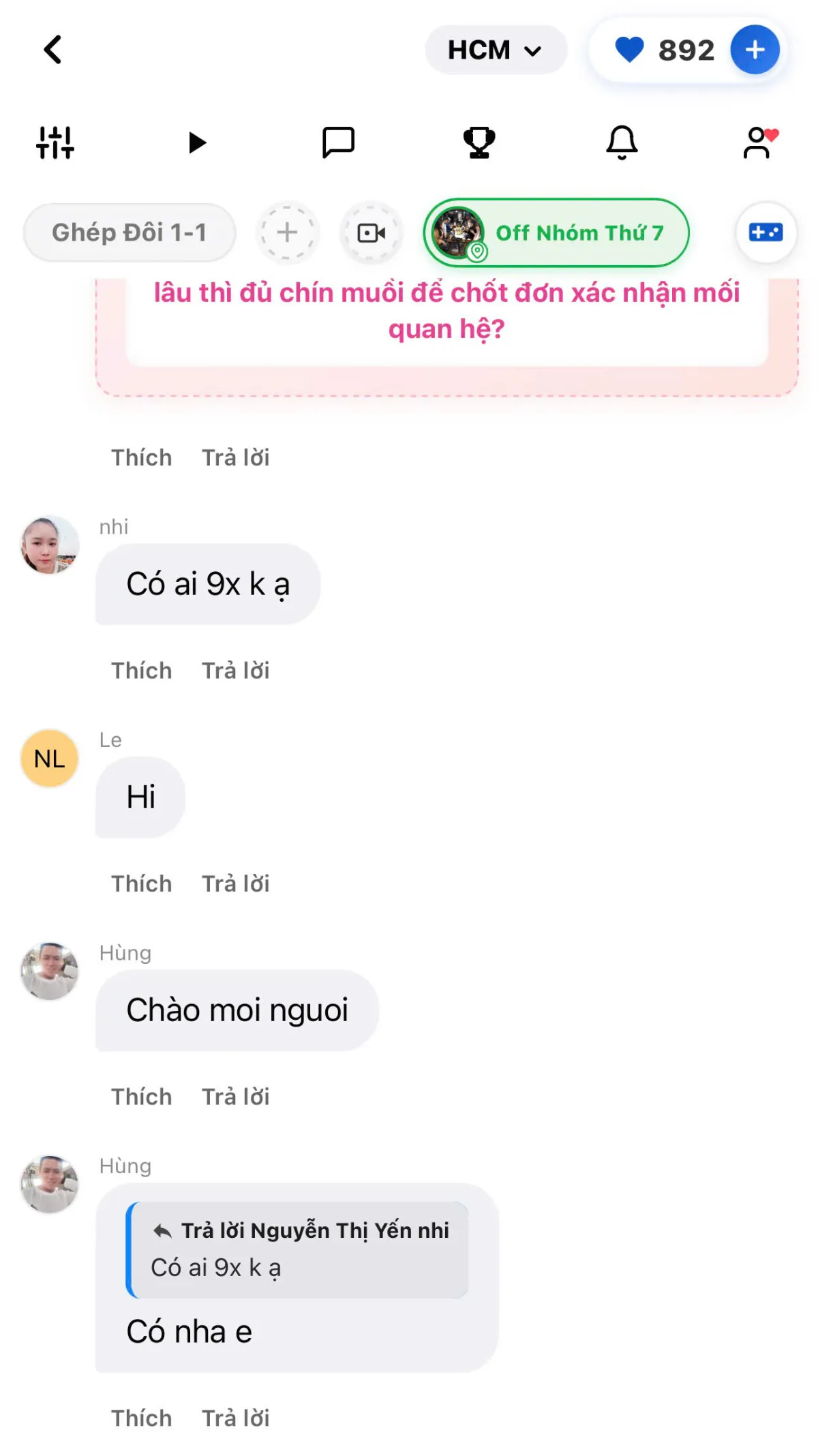 Giao diện phòng chat chung thời gian thực trên ứng dụng Nowhenho