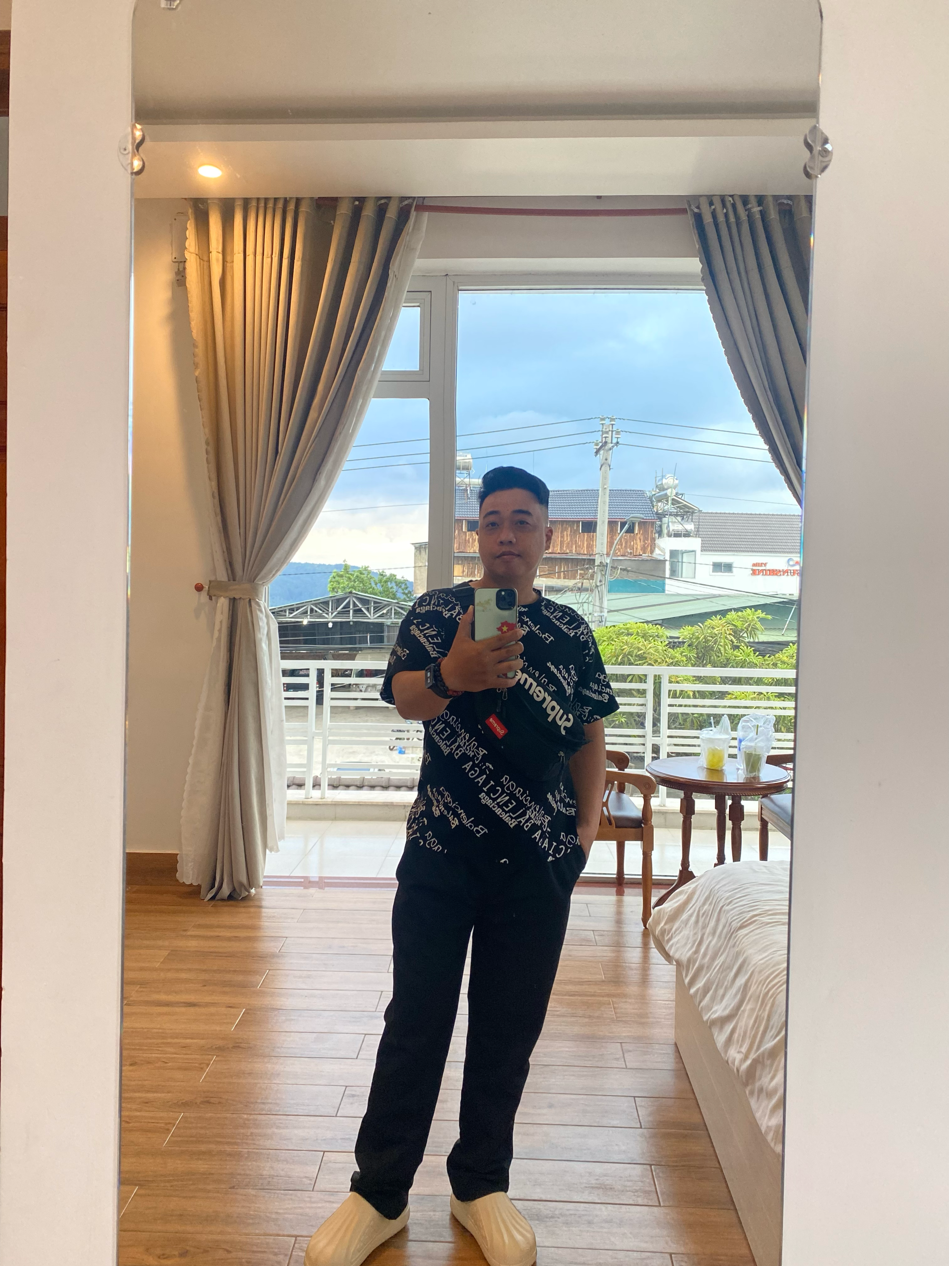 Thuận