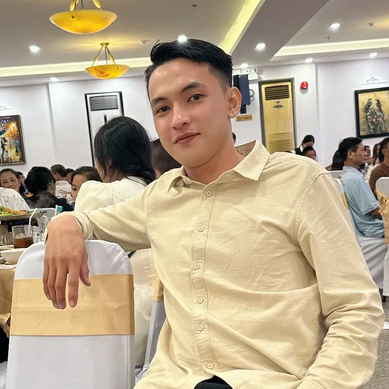 Ha Tiến