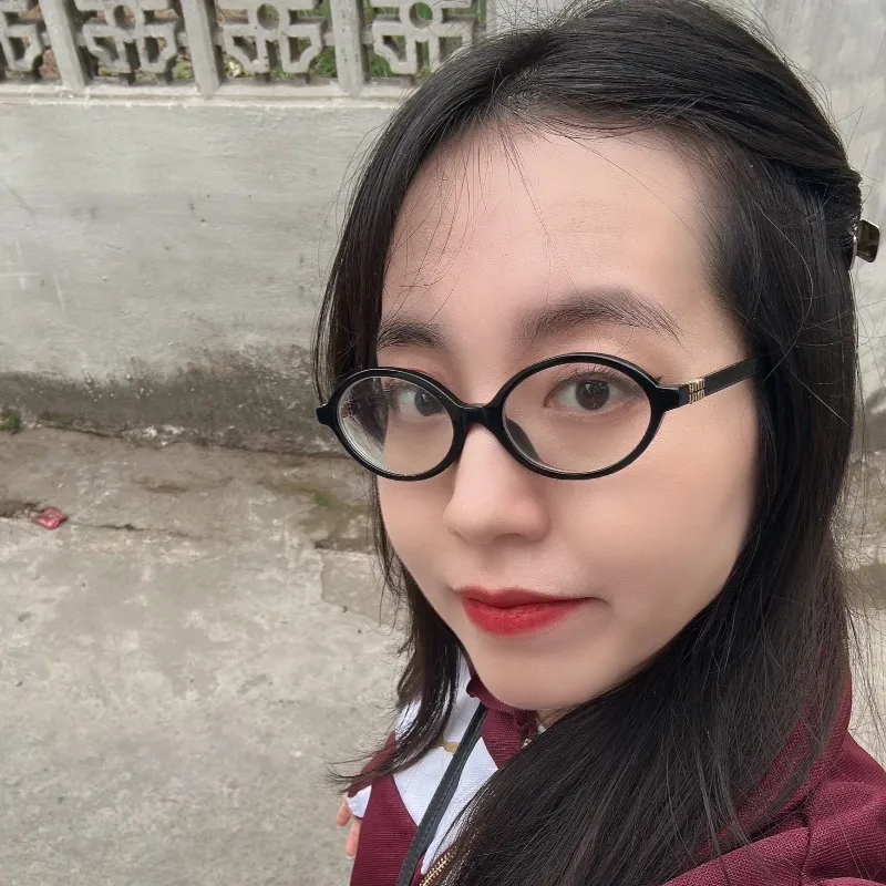 Thương Phạm