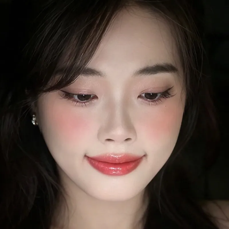 Lin Mon