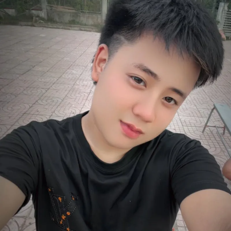 nguyễn thành long