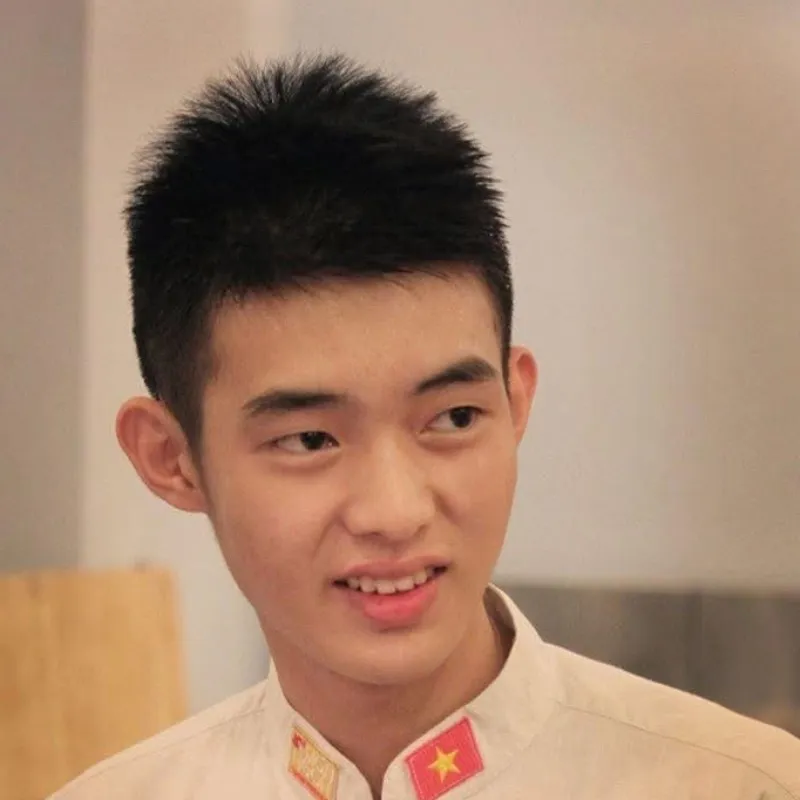 Thanh LĨNH