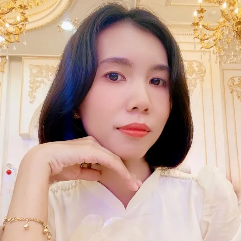 Hồng Hạnh Huỳnh